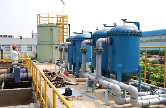 ���̰���