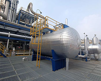 ��³ʯ����³�����ڽ�ˮ�����